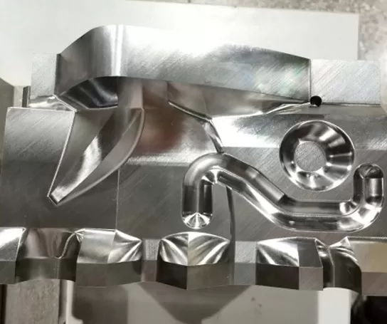 Vmc CNC makinesi