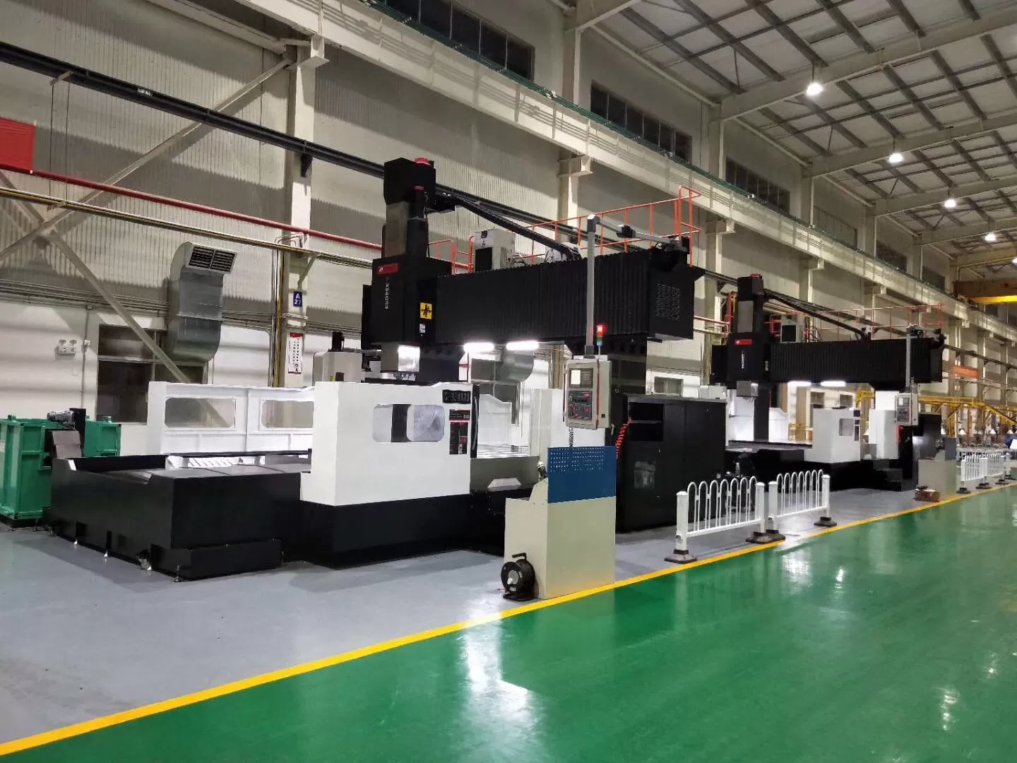 Genişletilmiş işleme yetenekleri için altı mil başı konfigürasyonları